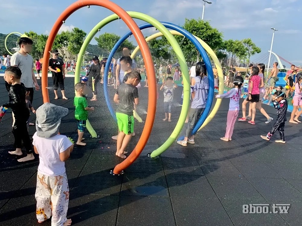 夏天玩水景點》台北一日遊6大免費玩水親子去處，親子公園懶人包